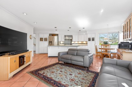 Photo 11 at 15 - 788 Citadel Drive, Citadel PQ, Port Coquitlam