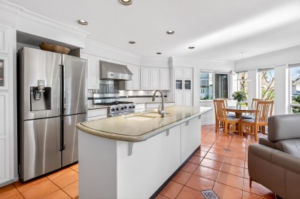 Photo 4 at 15 - 788 Citadel Drive, Citadel PQ, Port Coquitlam