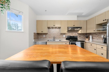 Photo 12 at 19 - 12188 Harris Road, Central Meadows, Pitt Meadows