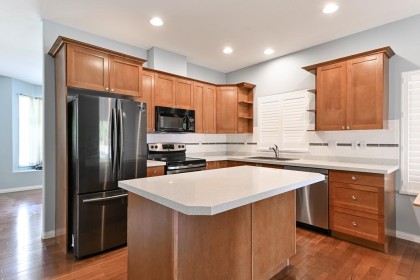 Photo 9 at 2672 Lincoln Avenue, Woodland Acres PQ, Port Coquitlam