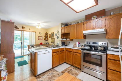 Photo 11 at 25 - 22308 124 Avenue, West Central, Maple Ridge