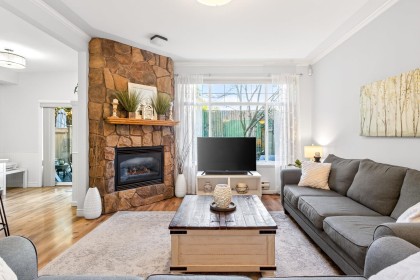 Photo 7 at 6 - 19148 124 Avenue, Mid Meadows, Pitt Meadows