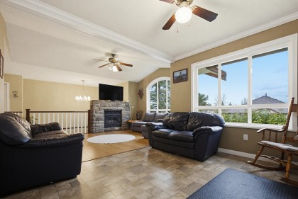 Photo 12 at 12109 Cherrywood Drive, East Central, Maple Ridge