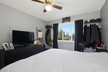 Photo 22 at 12109 Cherrywood Drive, East Central, Maple Ridge