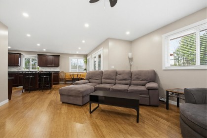 Photo 9 at 12109 Cherrywood Drive, East Central, Maple Ridge