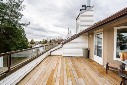 Photo 12 at 305 - 11726 225th Street, East Central, Maple Ridge