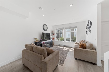 Photo 5 at 72 - 24108 104 Avenue, Albion, Maple Ridge