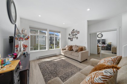 Photo 4 at 72 - 24108 104 Avenue, Albion, Maple Ridge