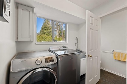 Photo 31 at 24109 124 Avenue, Websters Corners, Maple Ridge