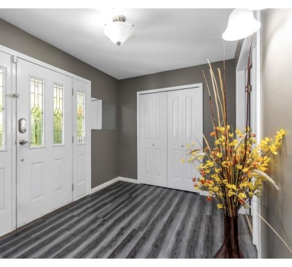 Photo 2 at 23053 125a Avenue, East Central, Maple Ridge