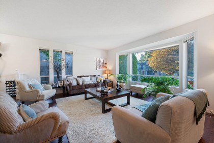 Photo 4 at 21034 Barker Avenue, Southwest Maple Ridge, Maple Ridge