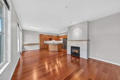 Photo 11 at 54 - 19452 Fraser Way, South Meadows, Pitt Meadows