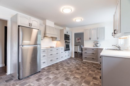 Photo 8 at 24991 100 Avenue, Thornhill MR, Maple Ridge