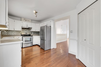 Photo 9 at 23003 Reid Avenue, East Central, Maple Ridge