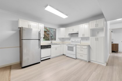 Photo 19 at 23003 Reid Avenue, East Central, Maple Ridge