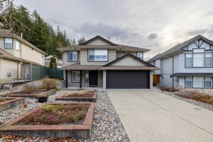 Photo 2 at 8268 Melburn Drive, Mission BC, Mission