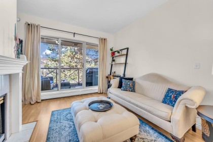 Photo 2 at 215 - 2109 Rowland Street, Central Pt Coquitlam, Port Coquitlam