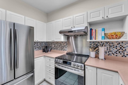 Photo 7 at 215 - 2109 Rowland Street, Central Pt Coquitlam, Port Coquitlam