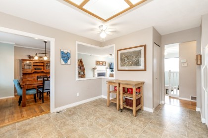 Photo 11 at 23389 Whippoorwill Avenue, Cottonwood MR, Maple Ridge