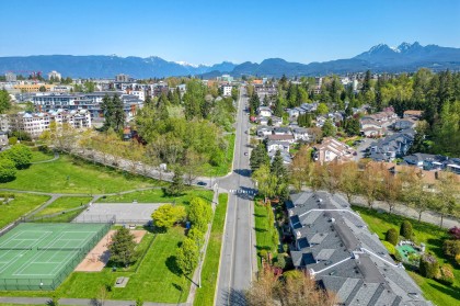 Photo 9 at 204 - 11595 Fraser Street, East Central, Maple Ridge