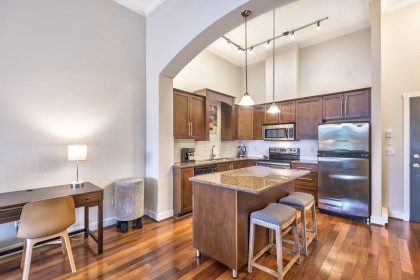 Photo 10 at 407 - 2628 Maple Street, Central Pt Coquitlam, Port Coquitlam