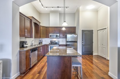 Photo 8 at 407 - 2628 Maple Street, Central Pt Coquitlam, Port Coquitlam