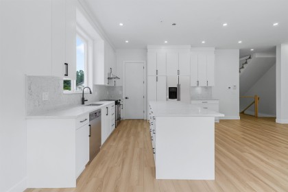 Photo 13 at 19098 Doerksen Drive, Central Meadows, Pitt Meadows