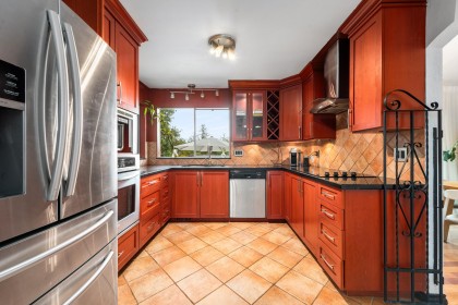 Photo 11 at 1128 Fraserview Street, Citadel PQ, Port Coquitlam