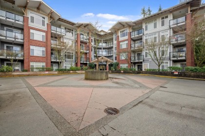 Photo 3 at 309 - 11950 Harris Road, Central Meadows, Pitt Meadows