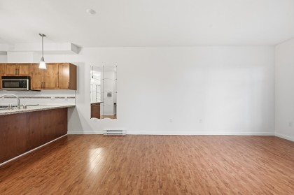 Photo 9 at 309 - 11950 Harris Road, Central Meadows, Pitt Meadows