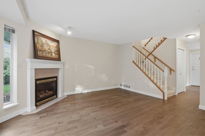 Photo 6 at 32 - 22740 116 Avenue, East Central, Maple Ridge