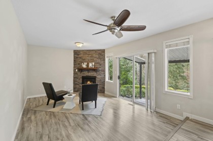 Photo 9 at 12326 234 Street, East Central, Maple Ridge