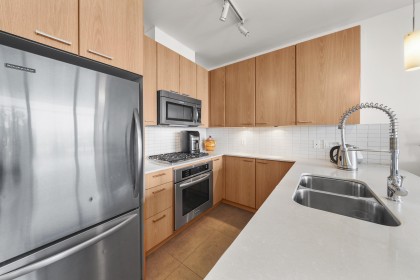 Photo 9 at 907 - 2789 Shaughnessy Street, Central Pt Coquitlam, Port Coquitlam