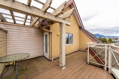 Photo 22 at 406 - 2285 Pitt River Road, Central Pt Coquitlam, Port Coquitlam