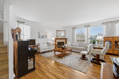 Photo 3 at 32610 Hood Avenue, Mission BC, Mission