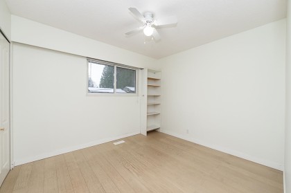 Photo 15 at 1819 Chalmers Avenue, Oxford Heights, Port Coquitlam