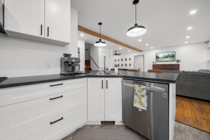 Photo 8 at 32939 10 Avenue, Mission BC, Mission