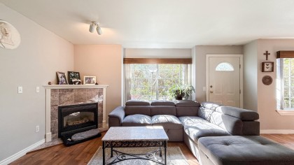 Photo 13 at 7 - 21409 Ne Dewdney Trunk Road, West Central, Maple Ridge