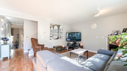 Photo 11 at 7 - 21409 Ne Dewdney Trunk Road, West Central, Maple Ridge
