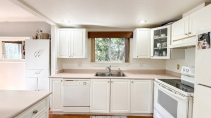 Photo 8 at 7 - 21409 Ne Dewdney Trunk Road, West Central, Maple Ridge