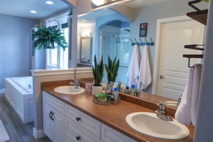 Photo 3 at 24170 Hill Avenue, Albion, Maple Ridge