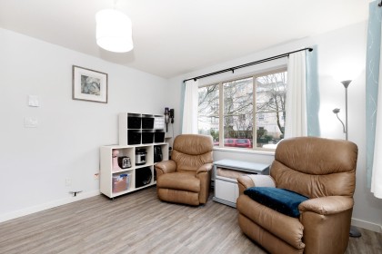 Photo 7 at 105 - 2432 Welcher Avenue, Central Pt Coquitlam, Port Coquitlam