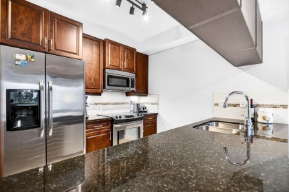 Photo 12 at 109 - 11935 Burnett Street, East Central, Maple Ridge