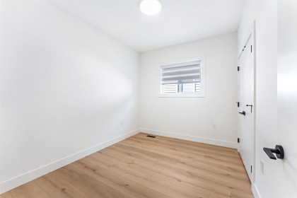 Photo 27 at 2472 Glenwood Avenue, Woodland Acres PQ, Port Coquitlam