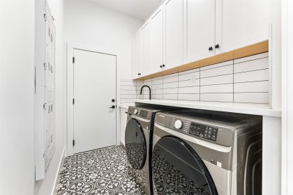 Photo 19 at 2472 Glenwood Avenue, Woodland Acres PQ, Port Coquitlam