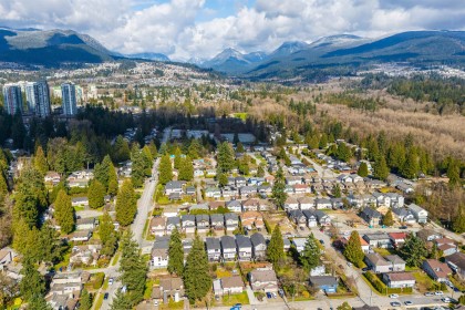 Photo 40 at 2472 Glenwood Avenue, Woodland Acres PQ, Port Coquitlam