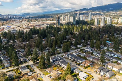 Photo 39 at 2472 Glenwood Avenue, Woodland Acres PQ, Port Coquitlam