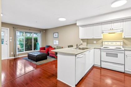 Photo 7 at 36 - 2927 Fremont Street, Riverwood, Port Coquitlam