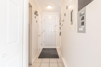 Photo 2 at 107 - 1570 Prairie Avenue, Glenwood PQ, Port Coquitlam