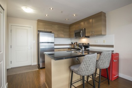 Photo 8 at 402 - 12079 Harris Road, Central Meadows, Pitt Meadows